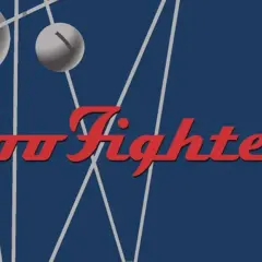 Logo rosso Foo Fighters su sfondo blu scuro, con sfere grigie e linee bianche che ricordano un atomo.