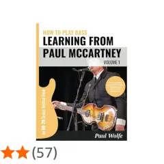 Copertina libro "Learning from Paul McCartney", con foto del musicista che suona il suo iconico paul mccartney bass.