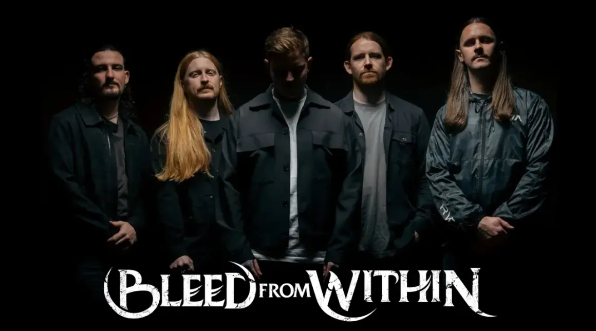 Cinque uomini con capelli lunghi e abiti scuri, con il logo "BLEED FROM WITHIN" in primo piano.