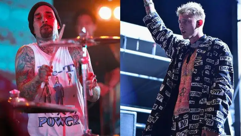 Travis Barker alla batteria e Machine Gun Kelly, co-compositori, sul palco.